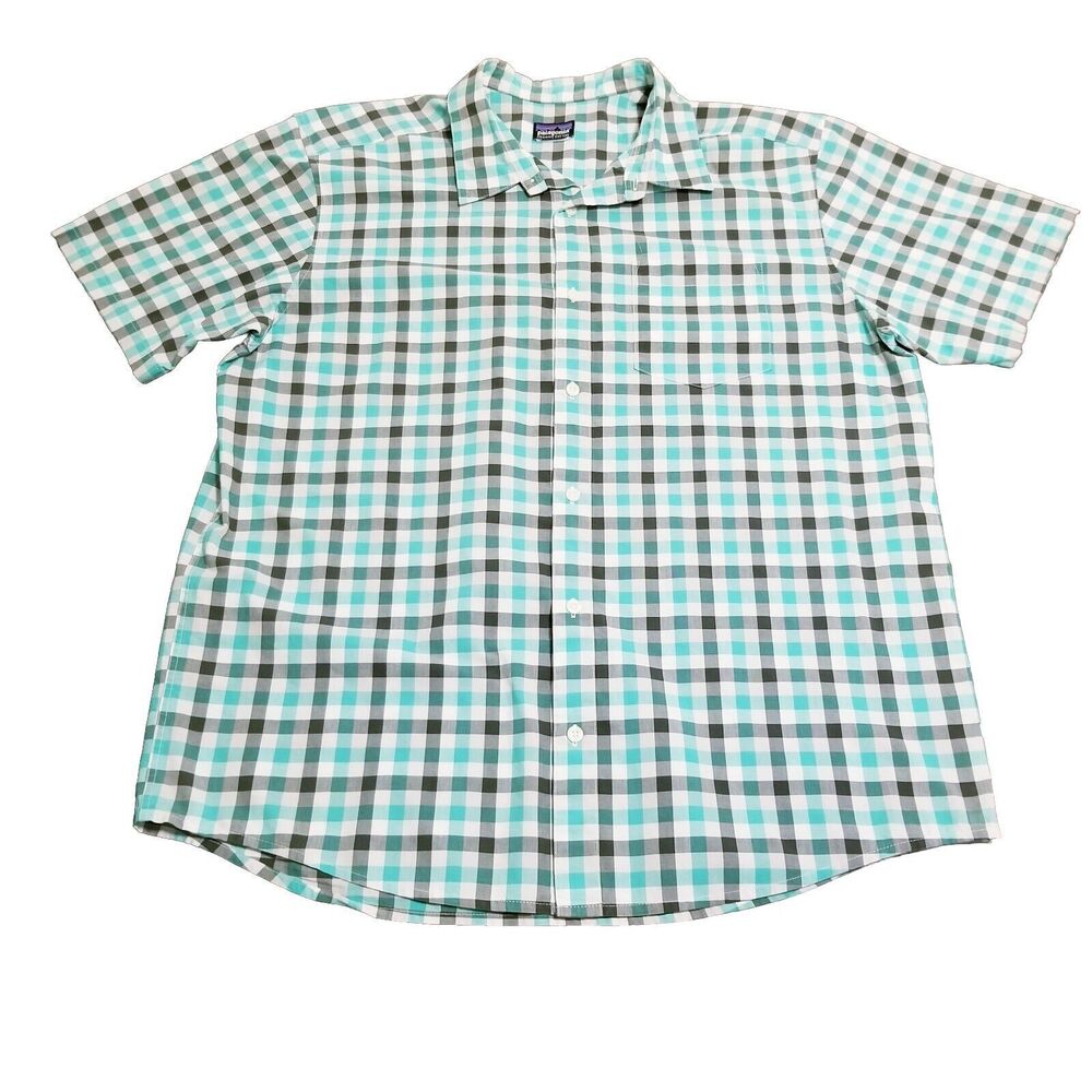 Patagonia Shirt Men's Size Large Green White Gray Plaid Checker Short Sleeve